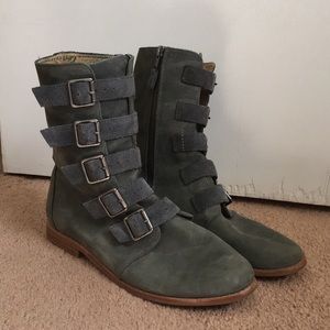 Olukai boots 8.5